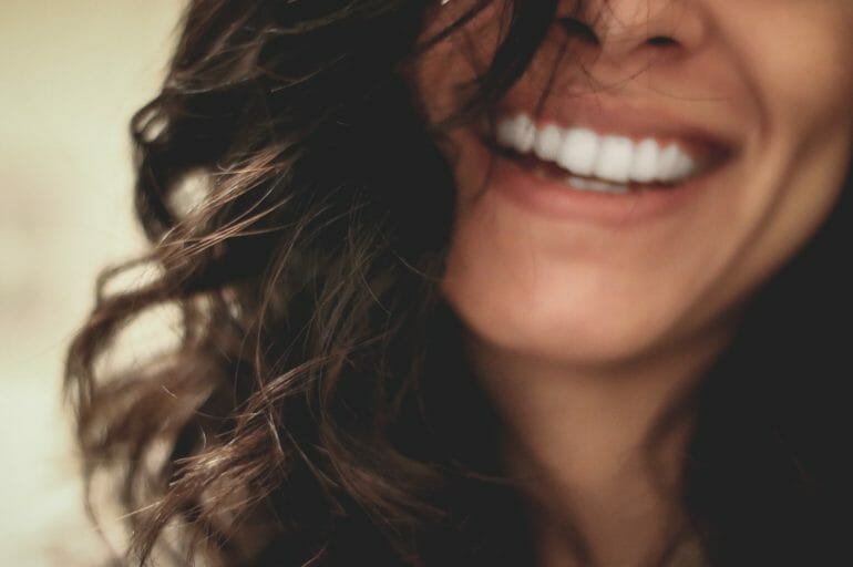 woman smiling with veneers